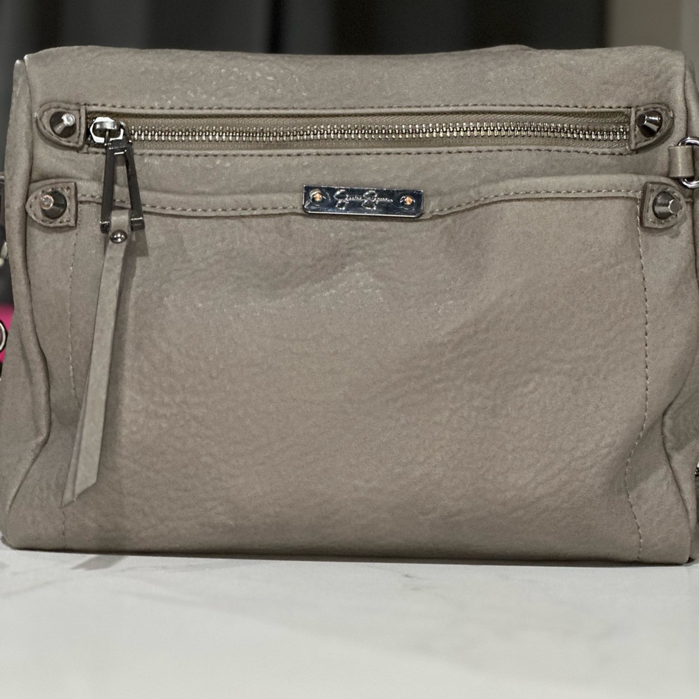 EUC Grey Jessica Simpson Shoulder Bag
